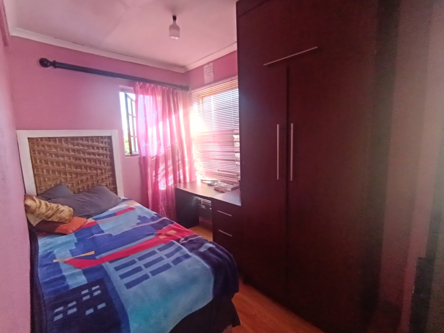 4 Bedroom Property for Sale in Vista Park Free State